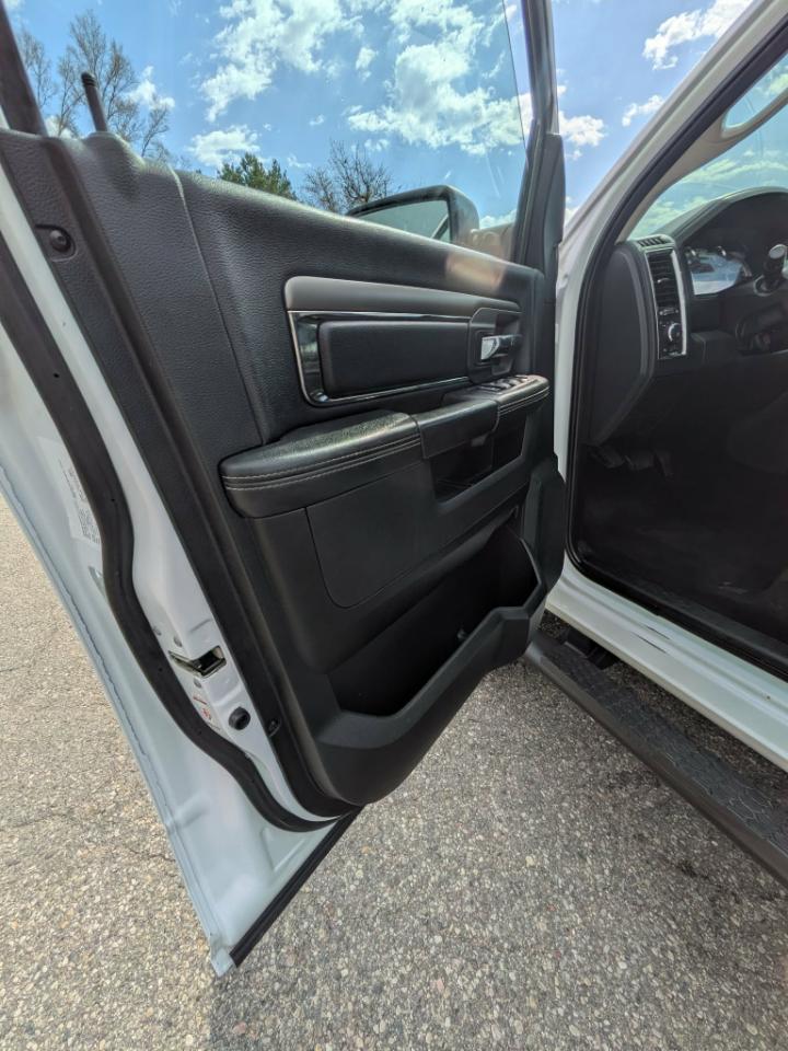 RAM 1500 Sport Crew Cab SWB 4WD 2018