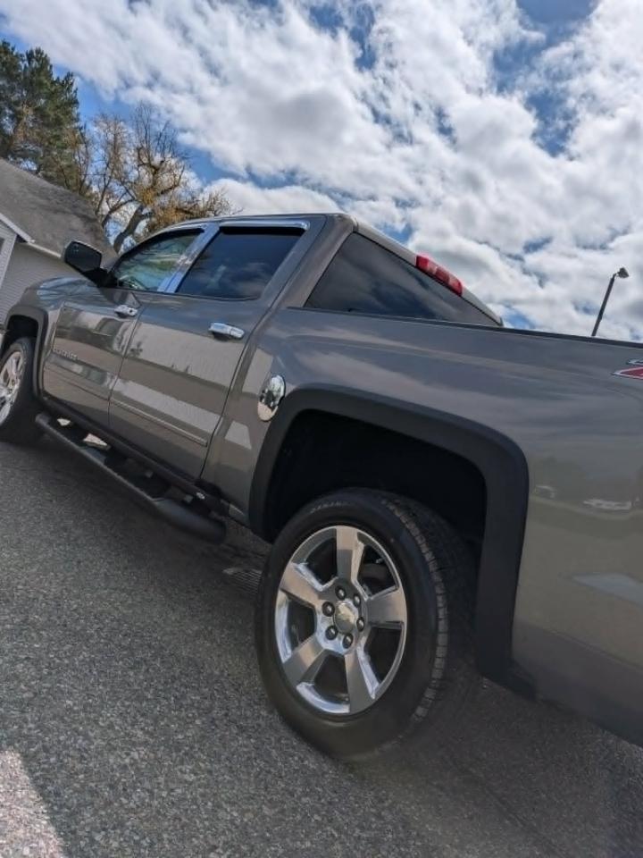 Chevrolet Silverado 1500 LT Crew Cab 4WD 2017