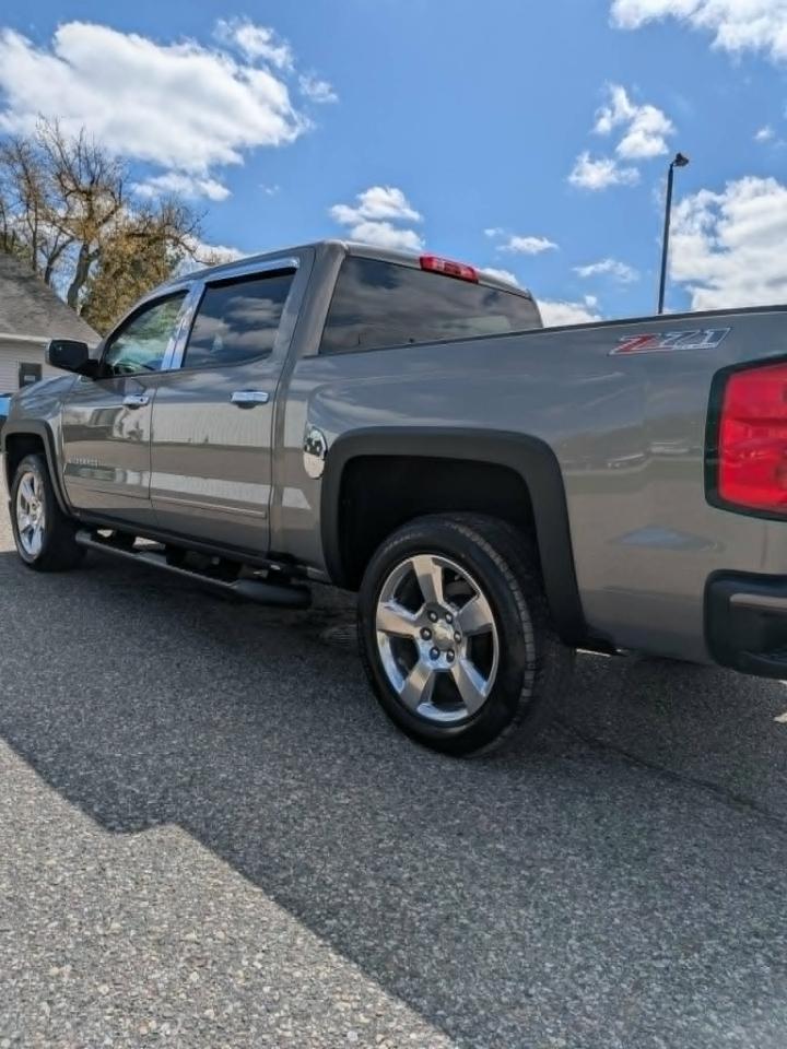 Chevrolet Silverado 1500 LT Crew Cab 4WD 2017