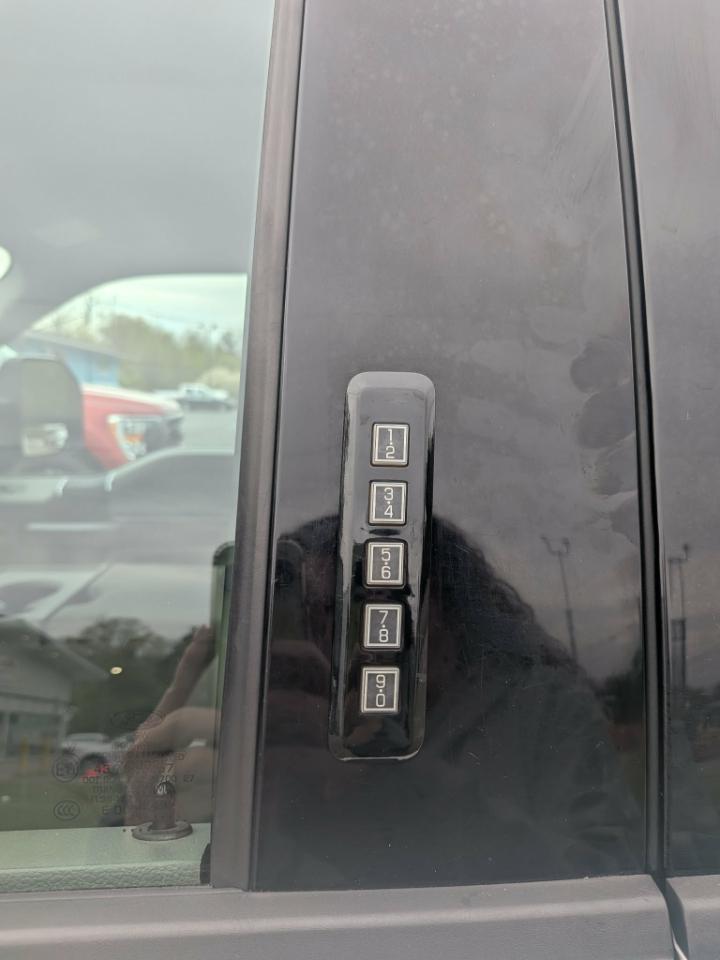 Ford F-150 XLT SuperCrew 6.5-ft. Bed 4WD 2018