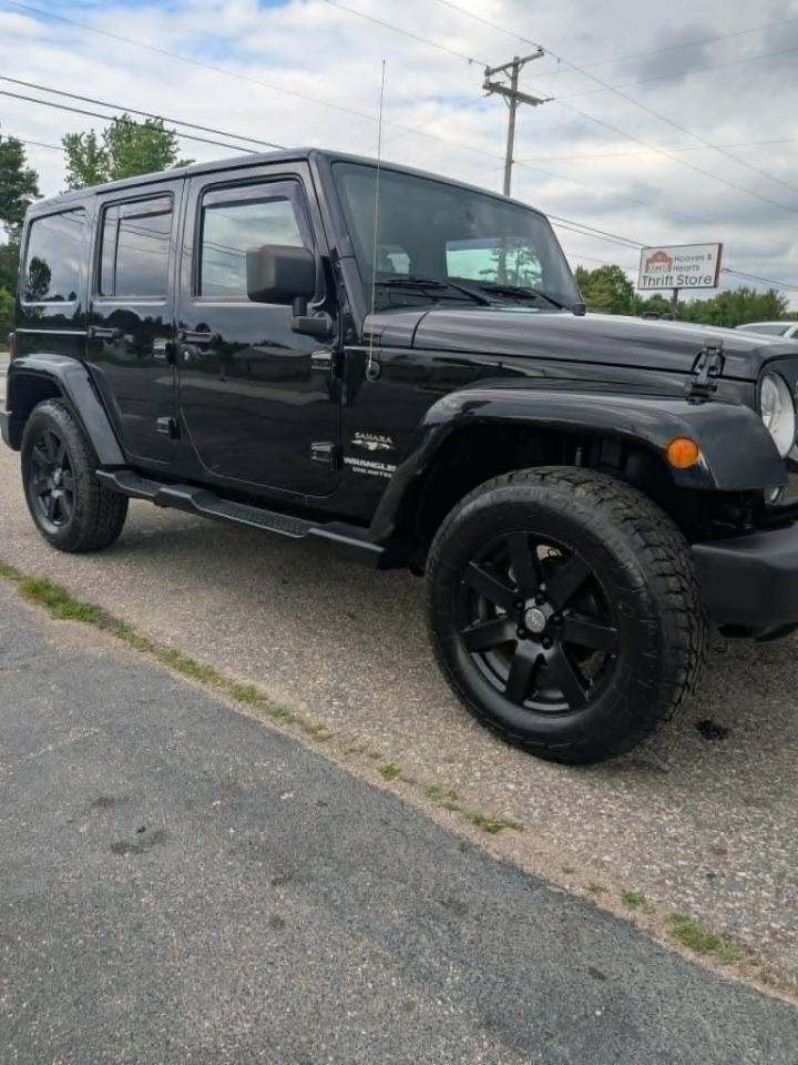 Jeep Wrangler Unlimited Sahara 4WD 2017