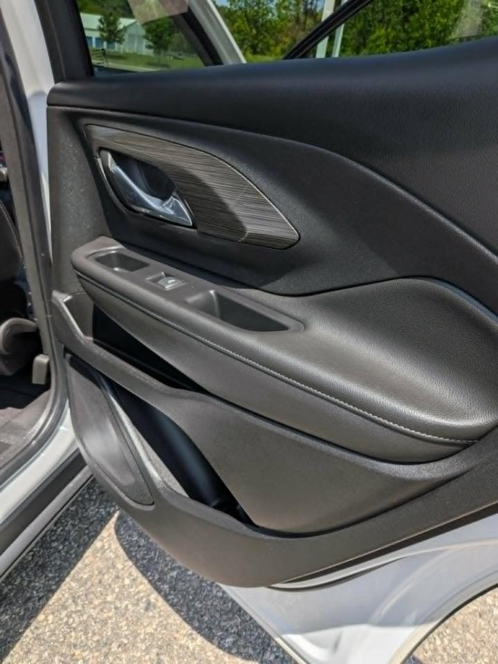 2023 GMC Terrain SLT - Photo 15