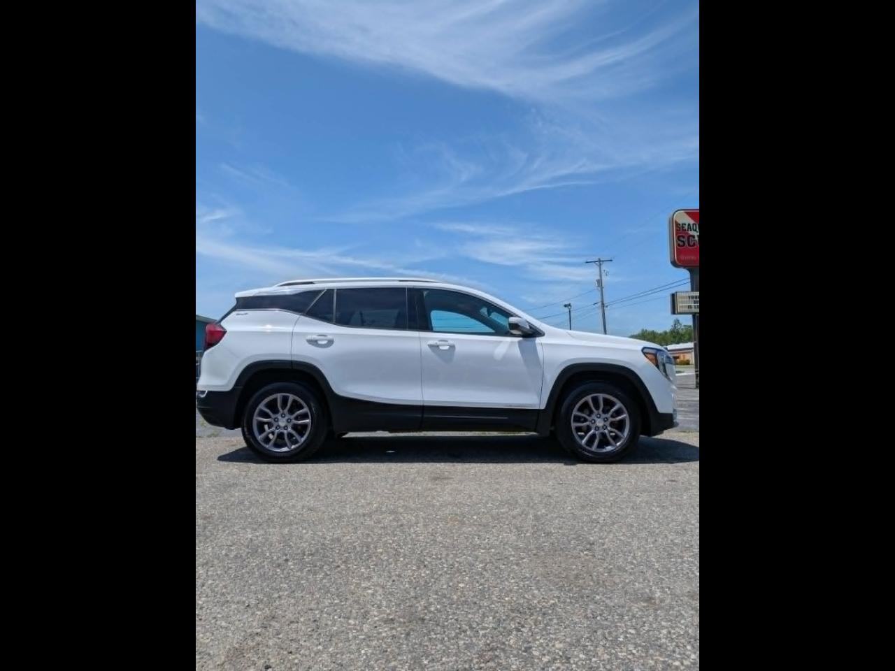 2023 GMC Terrain SLT AWD