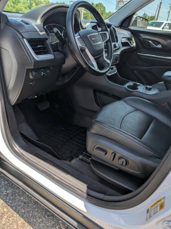 2023 GMC Terrain SLT - Photo 26