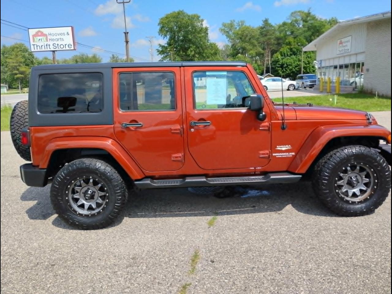 2014 Jeep Wrangler Unlimited Sahara 4WD