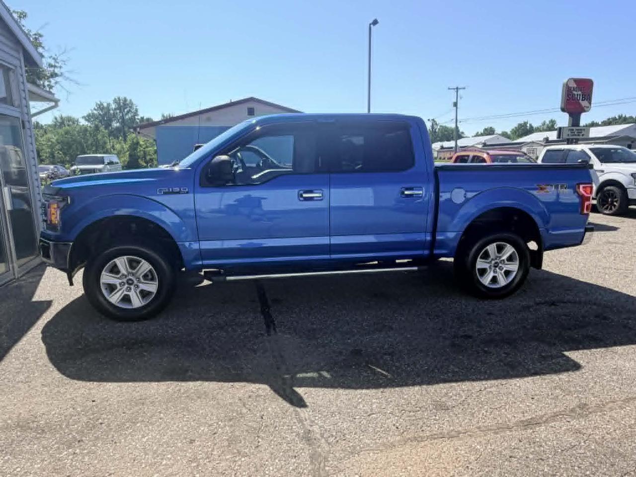 Ford F-150 XLT SuperCrew Short Bed 4WD 2019