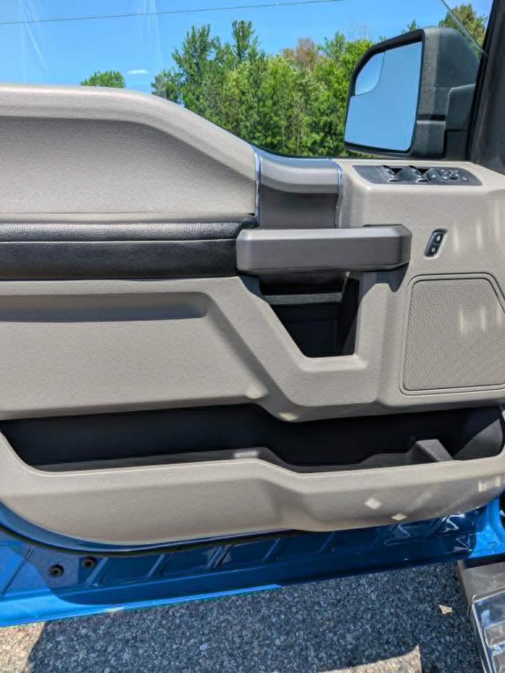 Ford F-150 XLT SuperCrew Short Bed 4WD 2019