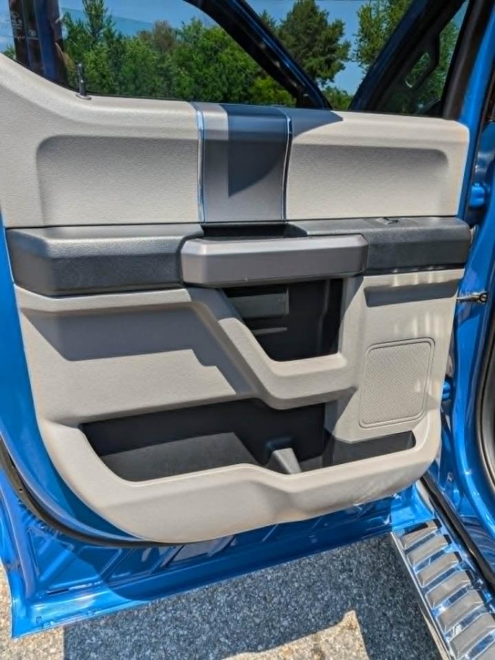 Ford F-150 XLT SuperCrew Short Bed 4WD 2019