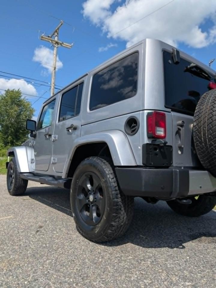 Jeep Wrangler Unlimited Sahara 4WD 2017