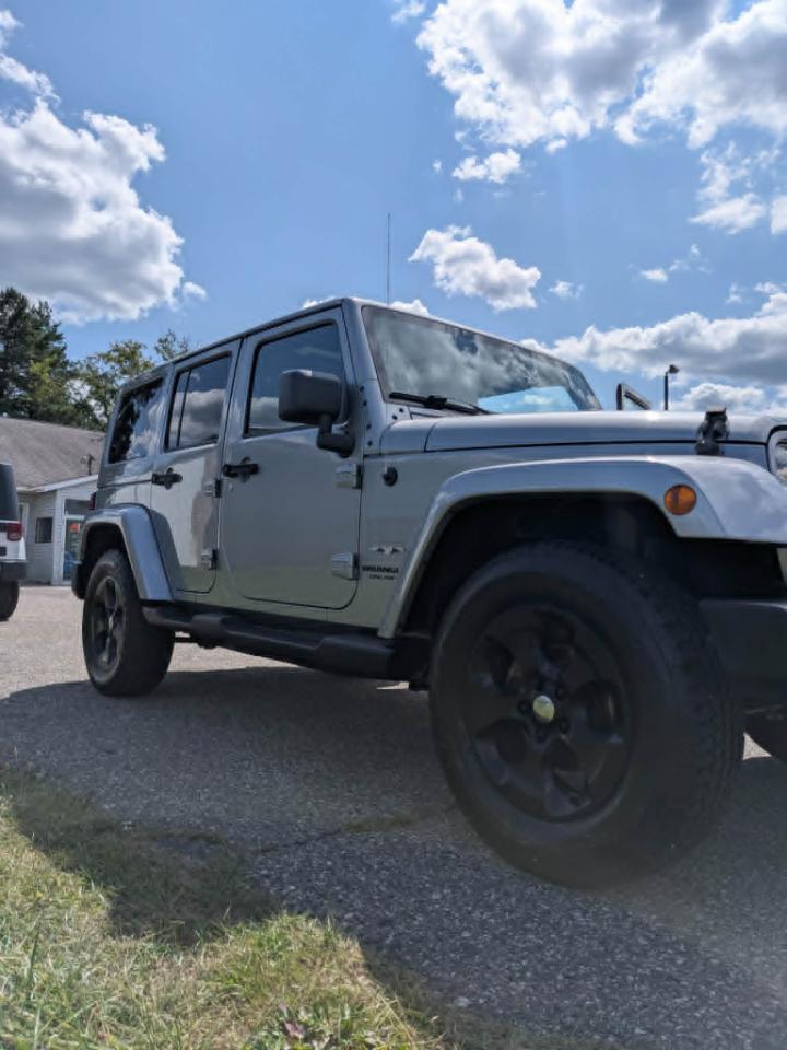 Jeep Wrangler Unlimited Sahara 4WD 2017