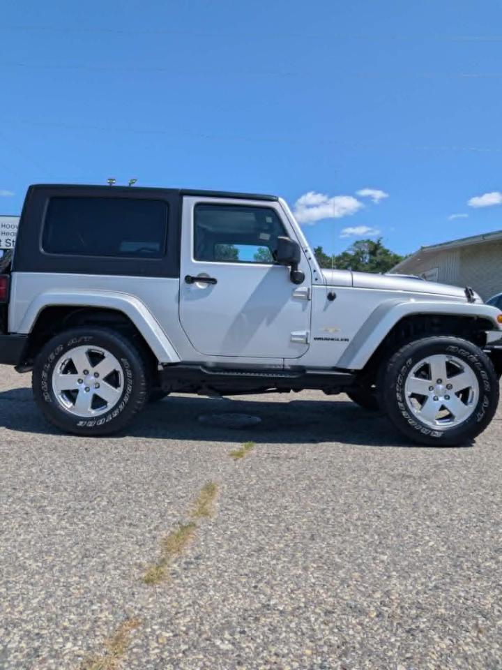 Jeep Wrangler Sahara 4WD 2010