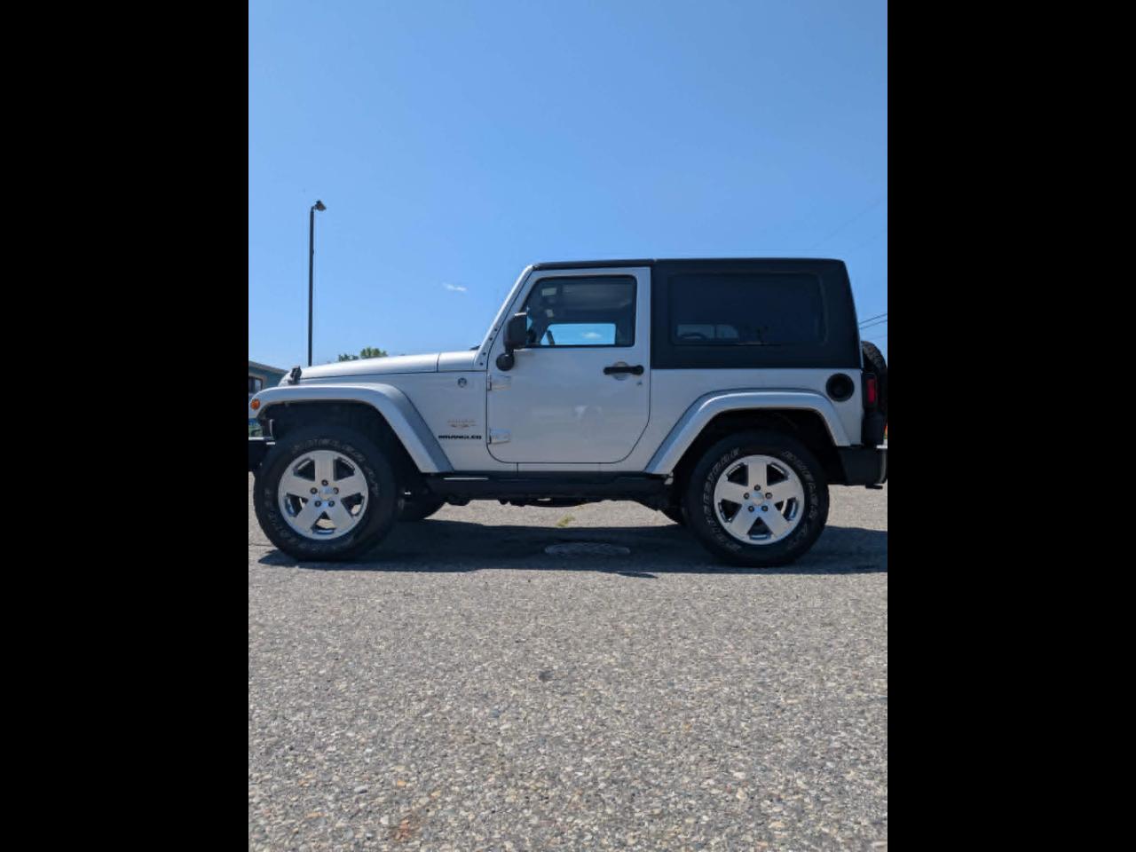 Jeep Wrangler Sahara 4WD 2010