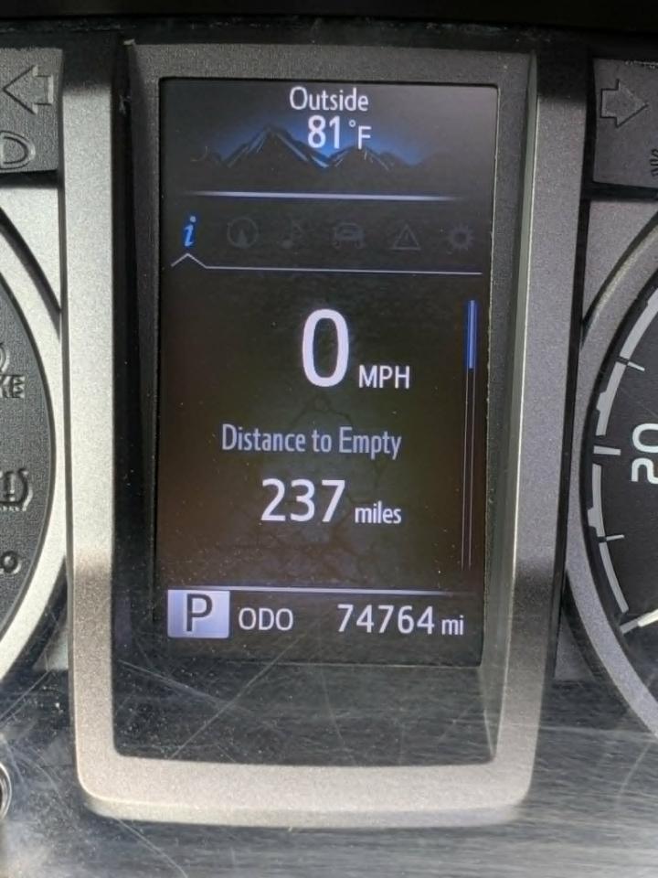 Toyota Tacoma  2017