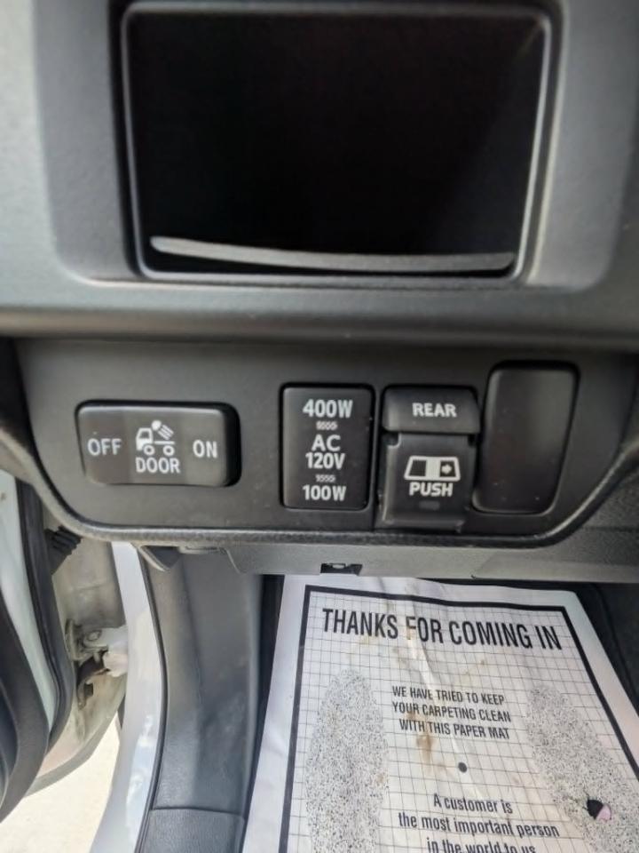 Toyota Tacoma  2017