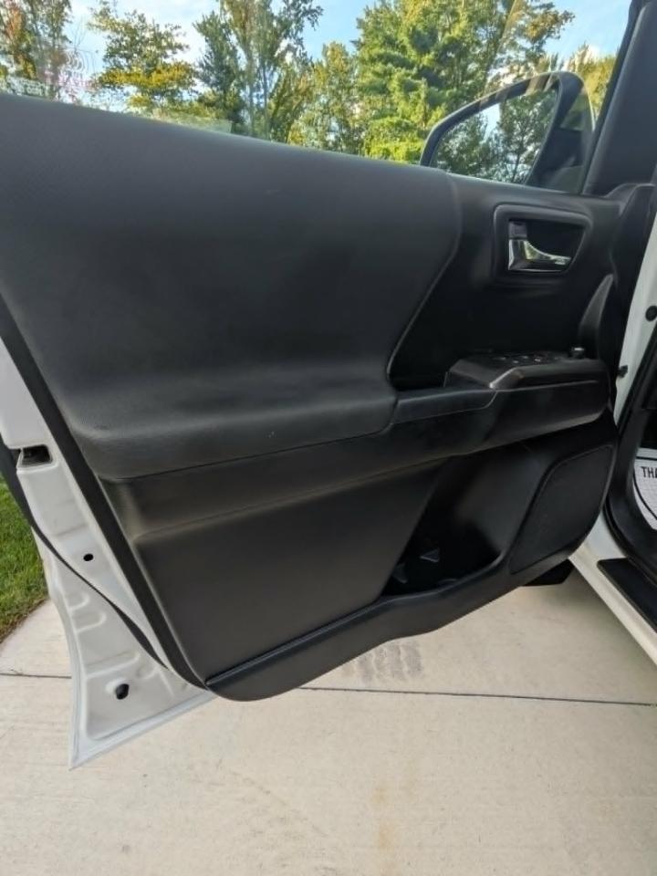 Toyota Tacoma  2017