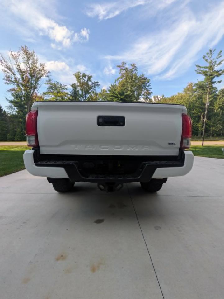 Toyota Tacoma  2017