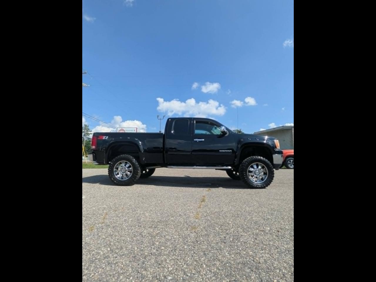 2011 GMC Sierra 1500 SLE Ext. Cab 4WD