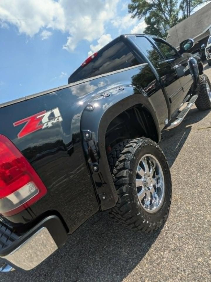 GMC Sierra 1500 SLE Ext. Cab 4WD 2011