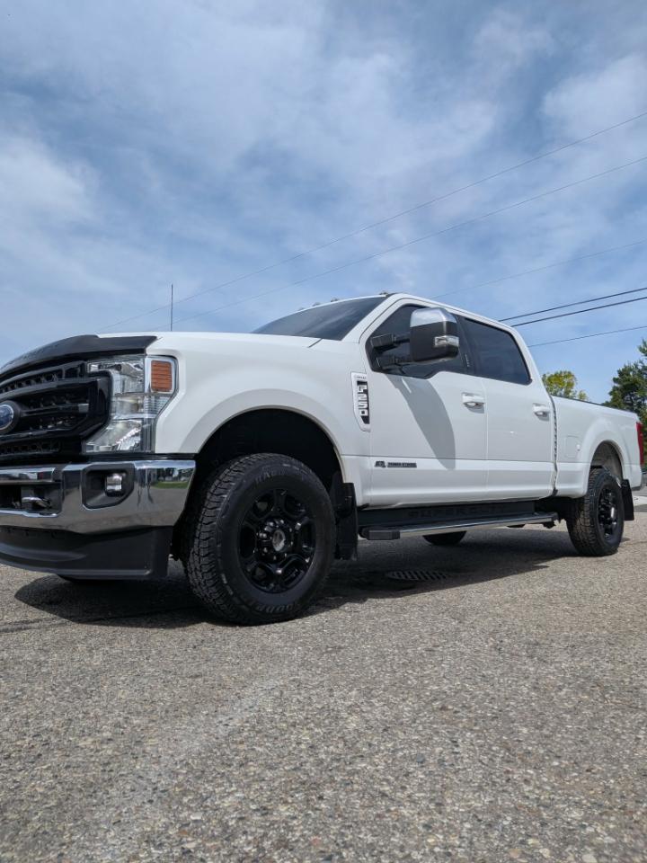 Ford F-350 SD XLT Crew Cab Long Bed 4WD 2022