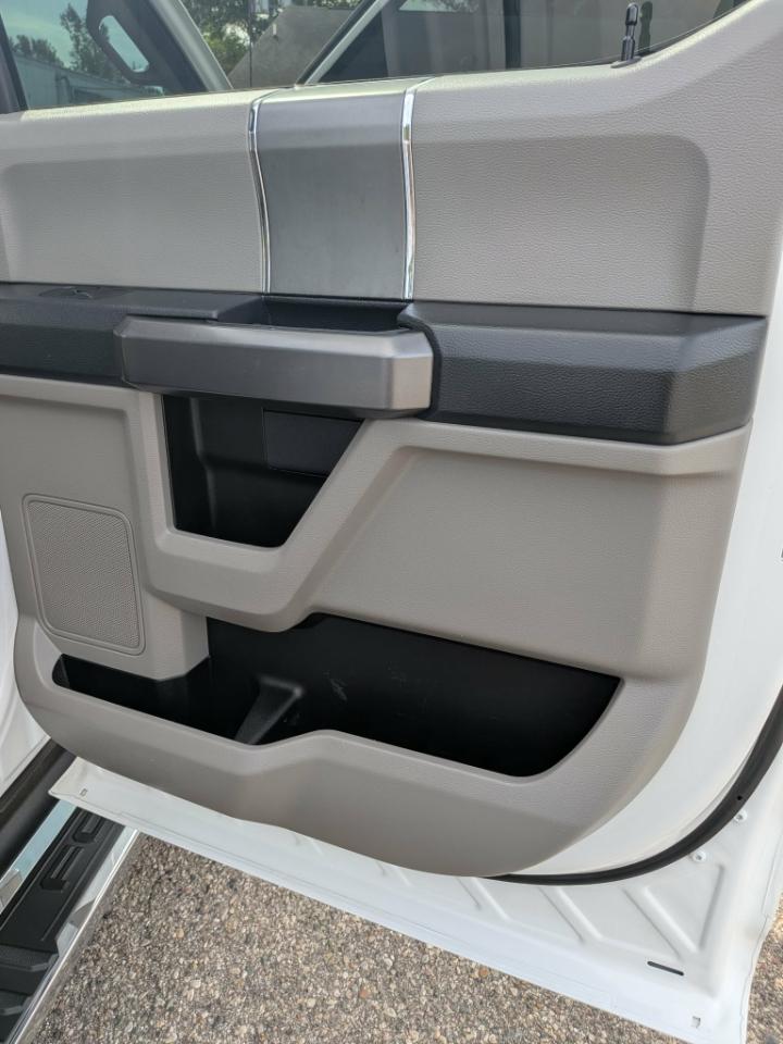Ford F-350 SD XLT Crew Cab Long Bed 4WD 2022
