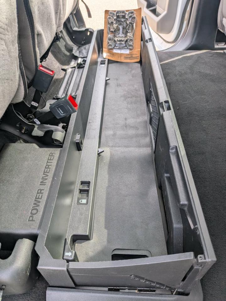 Ford F-350 SD XLT Crew Cab Long Bed 4WD 2022