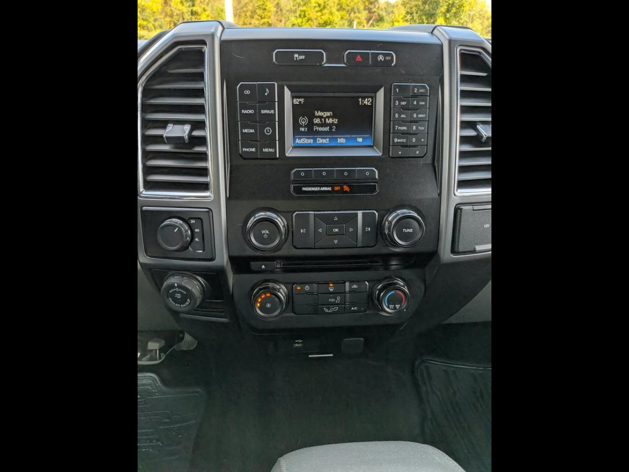 Ford F-150 XLT SuperCrew 5.5-ft. Bed 4WD 2016