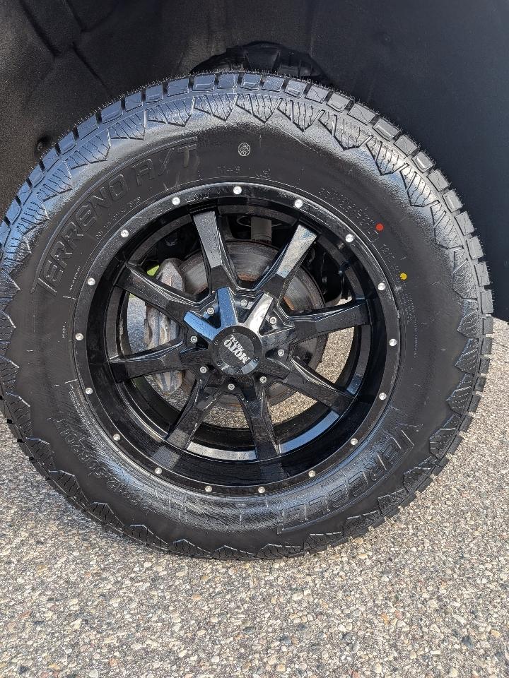 Chevrolet Silverado 1500 LT Trail Boss Crew Cab 4WD 2020