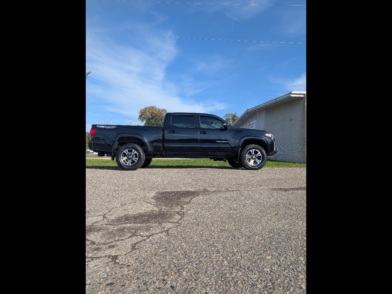 2018 Toyota Tacoma 4WD Double Cab LB V6 AT TRD Sport (Natl)