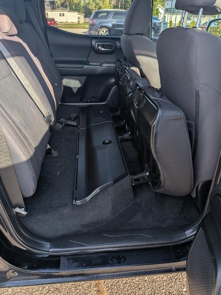 Toyota Tacoma 4WD Double Cab LB V6 AT TRD Sport (Natl) 2018
