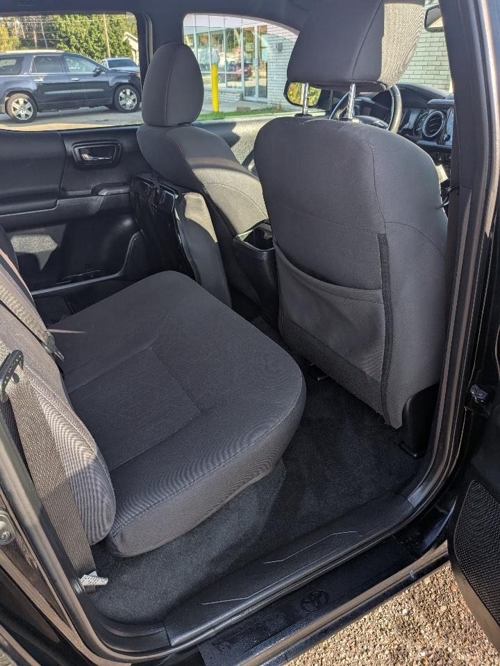 Toyota Tacoma 4WD Double Cab LB V6 AT TRD Sport (Natl) 2018