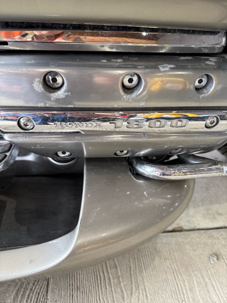 Honda GL1800 (Gold Wing)  2003