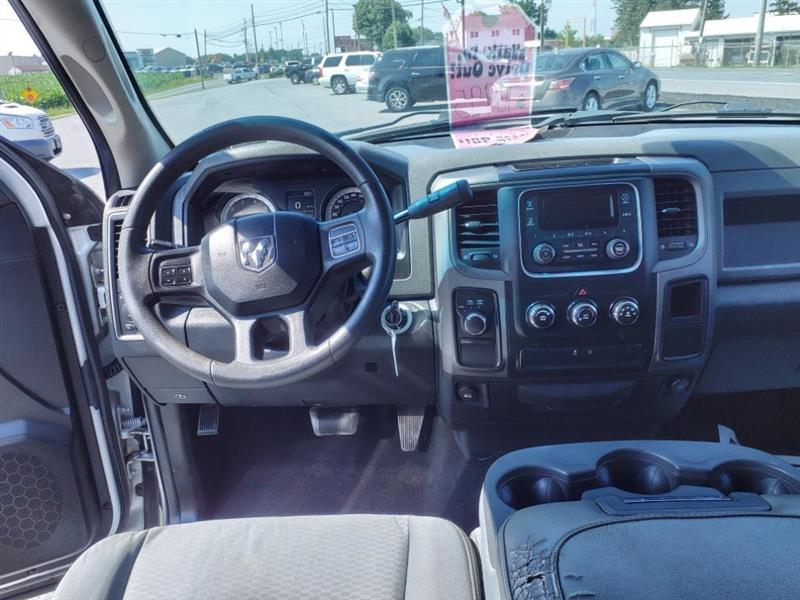 RAM 1500 Tradesman Quad Cab 4WD 2013