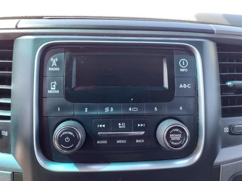 RAM 1500 Tradesman Quad Cab 4WD 2013