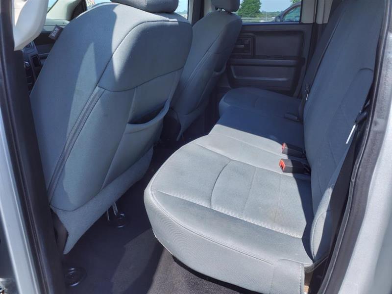 RAM 1500 Tradesman Quad Cab 4WD 2013