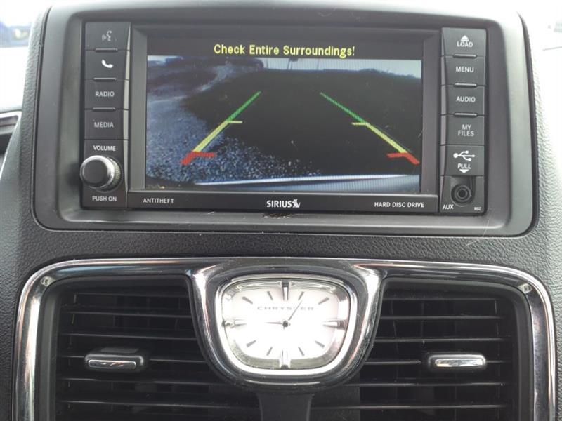 Chrysler Town & Country Touring 2014