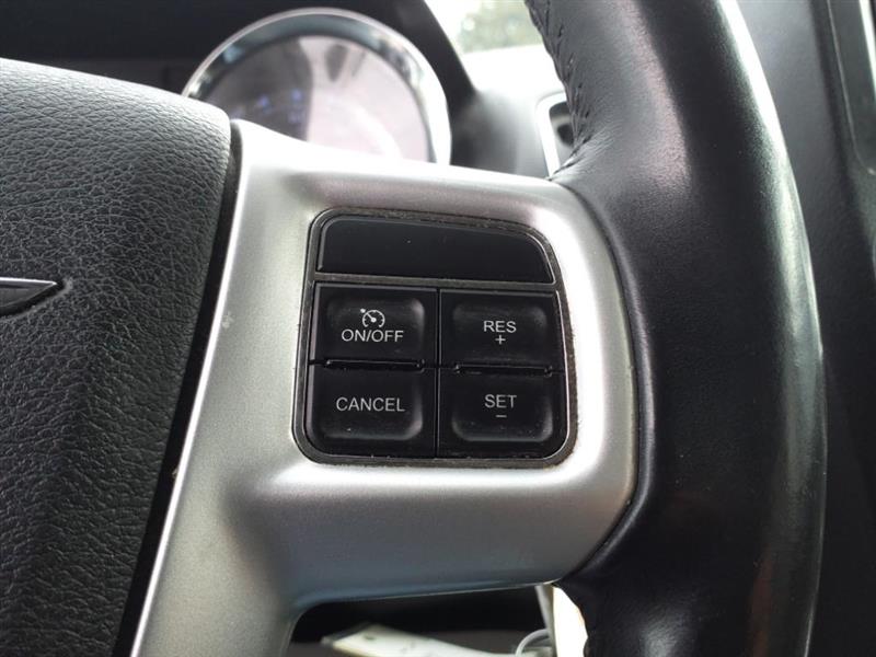 Chrysler Town & Country Touring 2014