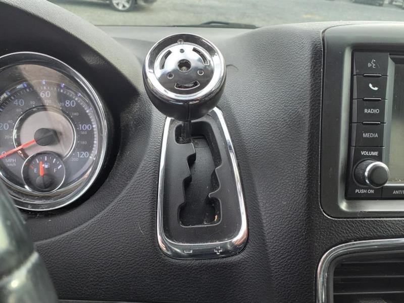 Chrysler Town & Country Touring 2014