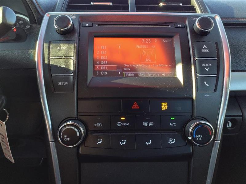 Toyota Camry SE 2015