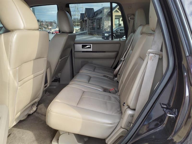 Ford Expedition Limited 4WD 2013