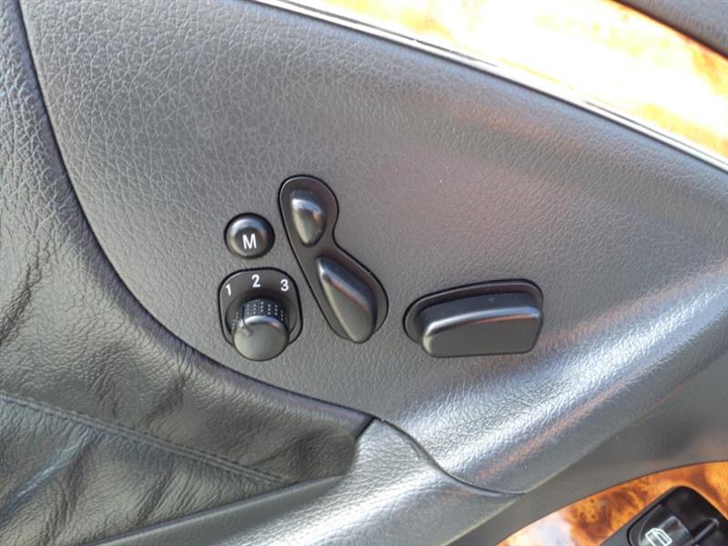 Mercedes-Benz CLK-Class CLK500 Cabriolet 2004