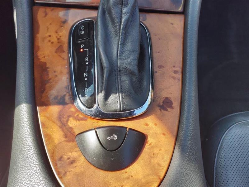 Mercedes-Benz CLK-Class CLK500 Cabriolet 2004