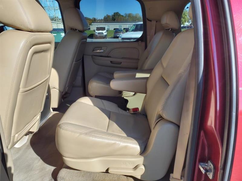 Cadillac Escalade ESV AWD Premium 2010