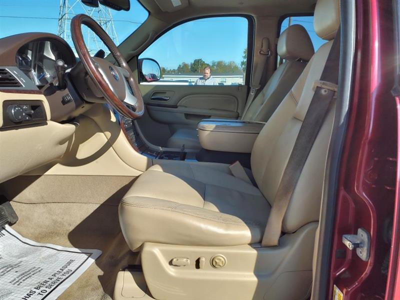 Cadillac Escalade ESV AWD Premium 2010