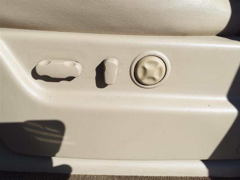 Cadillac Escalade ESV AWD Premium 2010