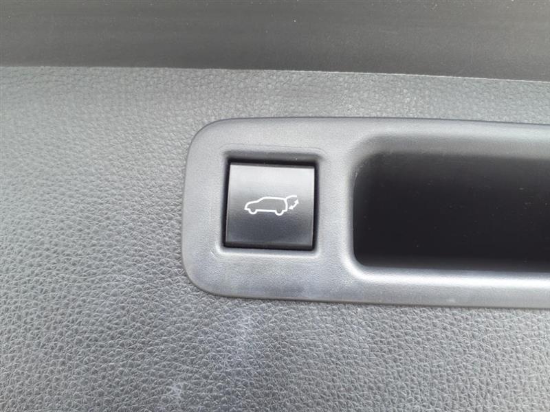 Toyota Highlander XLE AWD V6 2021