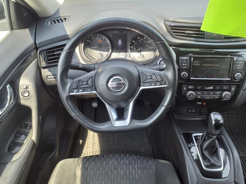 Nissan Rogue SV AWD 2018