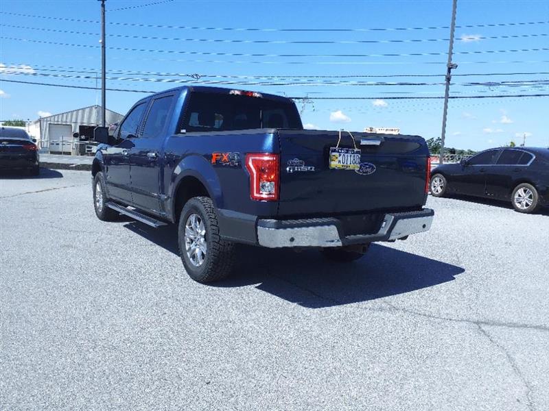 Ford F-150 XL SuperCrew 5.5-ft. Bed 4WD 2015