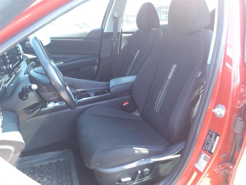 Hyundai Elantra SEL 2021