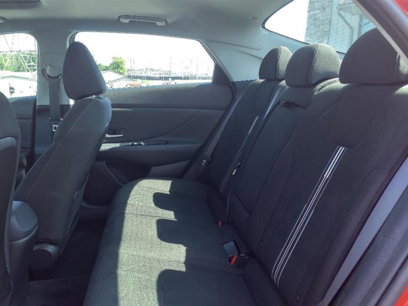 Hyundai Elantra SEL 2021