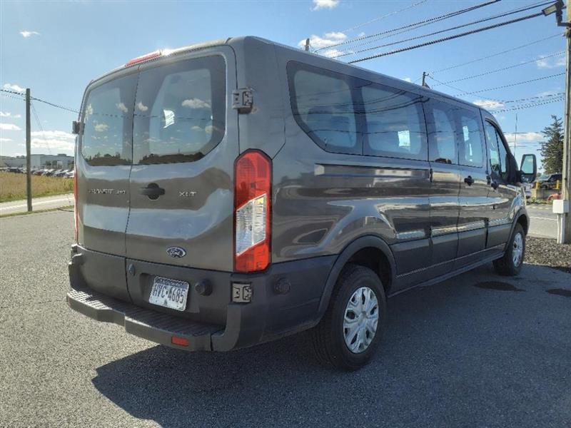 Ford Transit 350 Wagon Low Roof XLT 60/40 Pass. 148-in. WB 2016